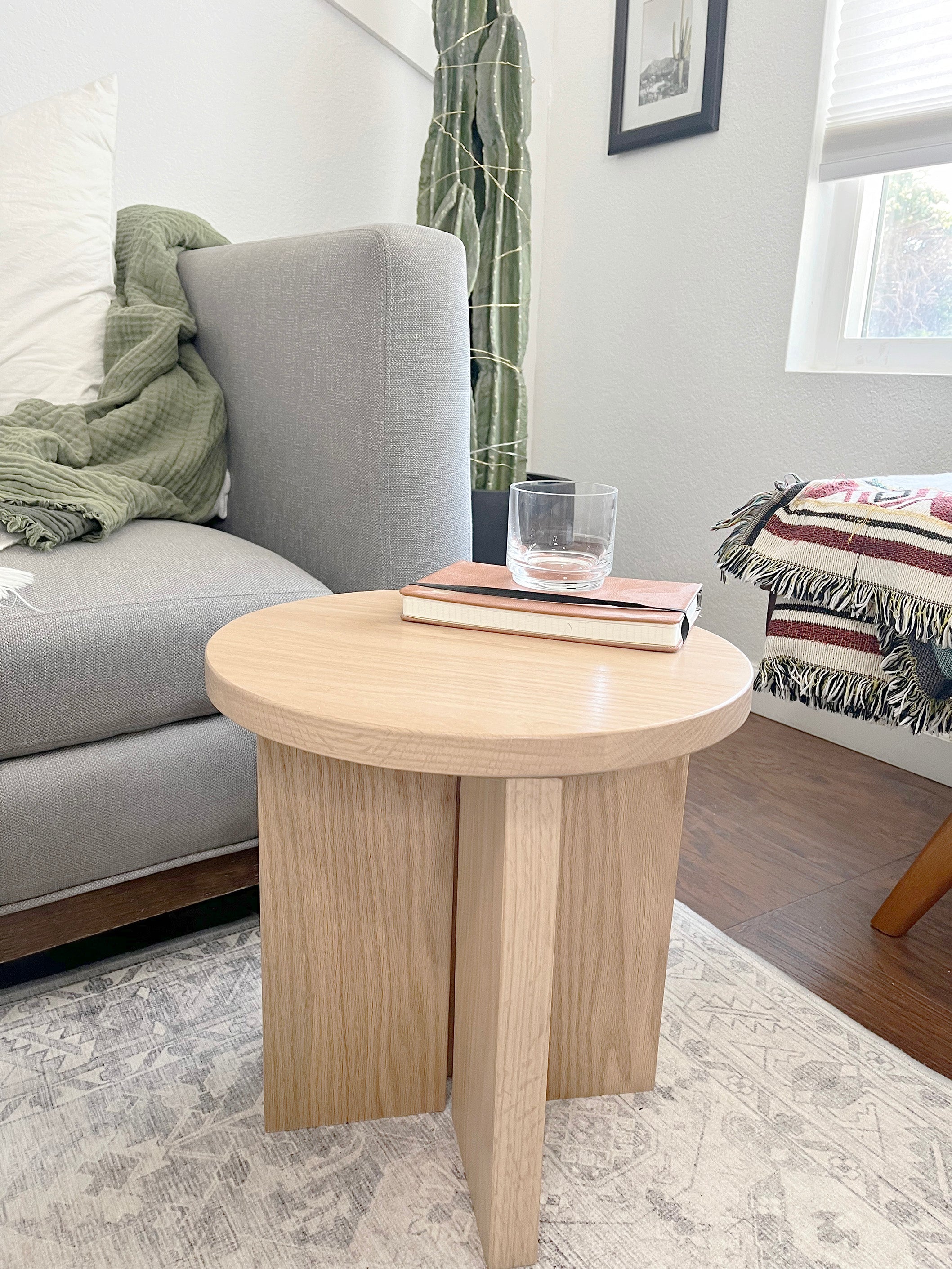 20% OFF - Round Solid Red Oak Wood Nesting Coffee Table Set (Pedestal Style Base)